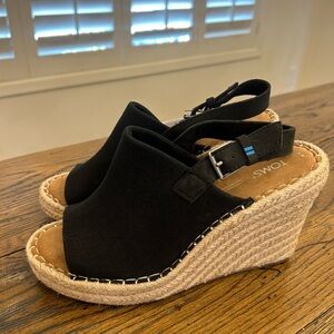 TOMS Black Canvas Espadrille Wedge Sandals Ankle Strap Women’s Size 7